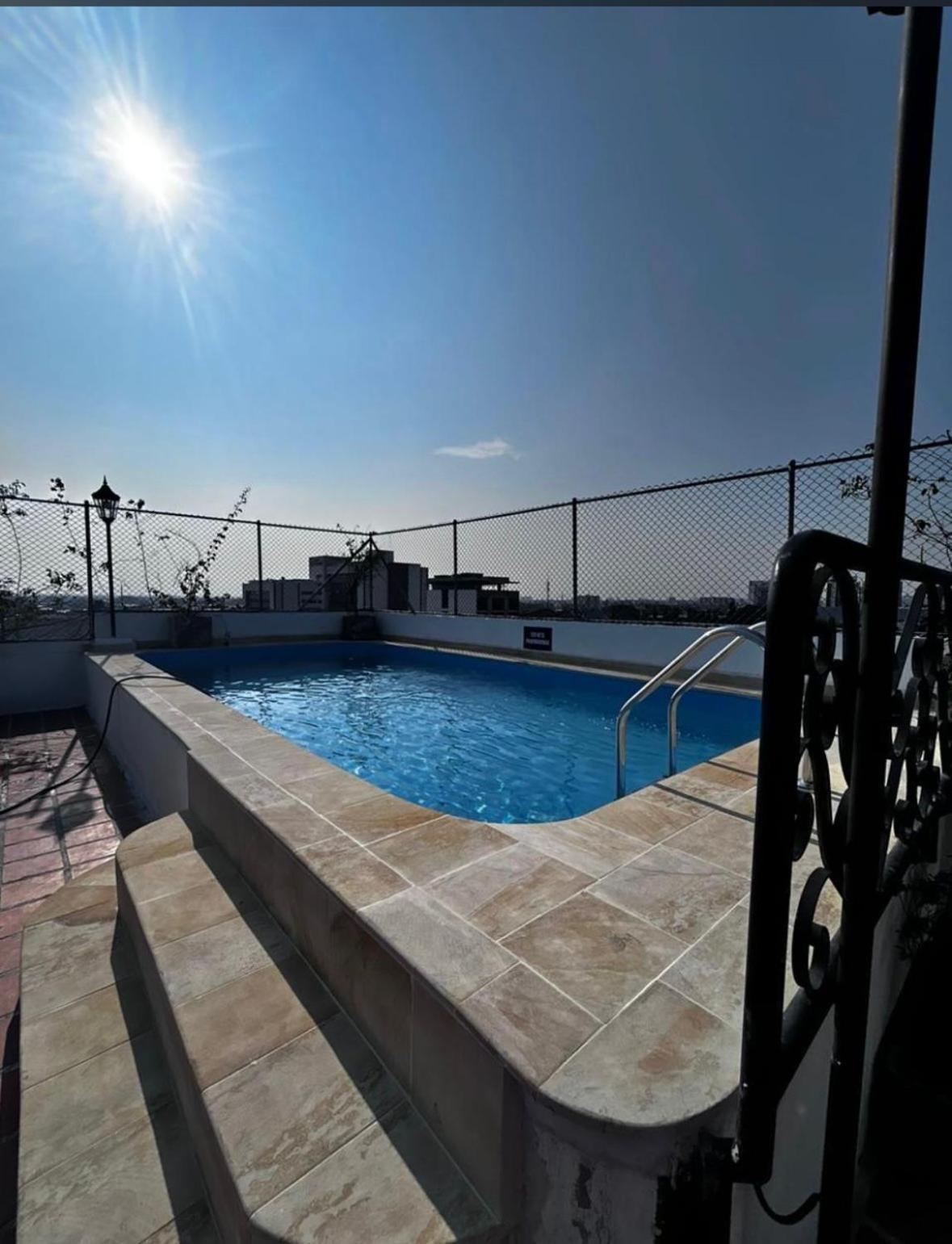Hotel Metropolis Plaza Cali Exterior foto